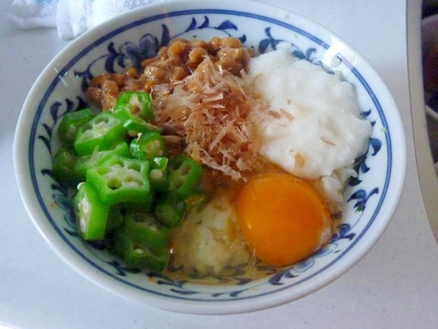 ☆１人ランチに♪　簡単ねばねば丼☆